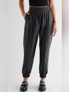 NWOT Express High Waisted Faux Leather Seamed Joggers (Size :small )